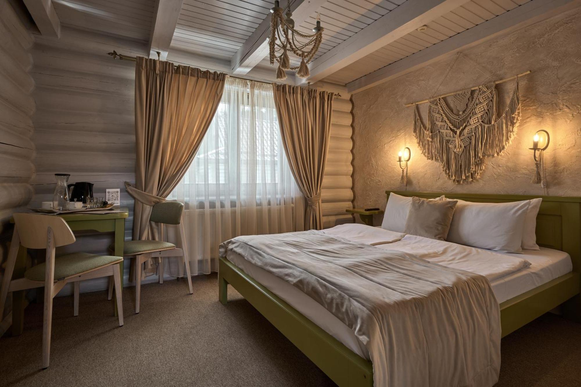 בוקובל Hotel Vedmezhyi Dvir מראה חיצוני תמונה